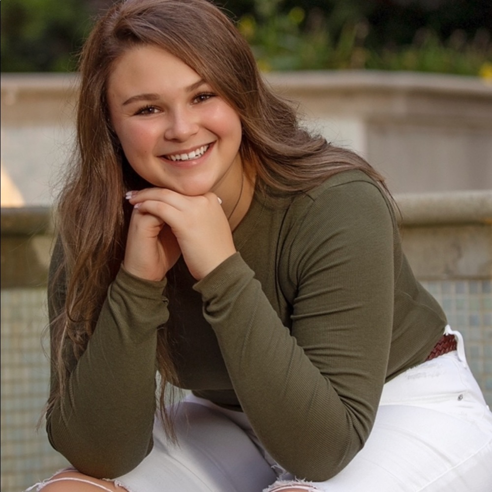 Meet your Posher, Erica